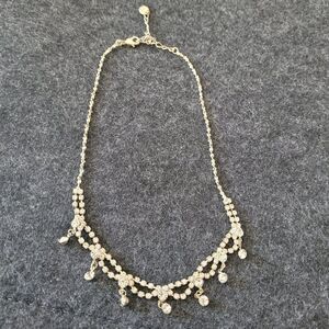 Vintage Icing rhinestone and silver Necklace. 16 inch necklace